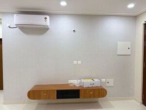 Furnished Amenities in 3 BHK Apartment at Prestige Beverly Hills, Kokapet – for Rent