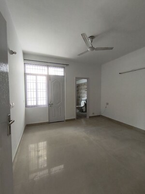 Room in 2 BHK Builder Floor at NK Sharma Savitry Greens 2, Ghazipur – for Rent