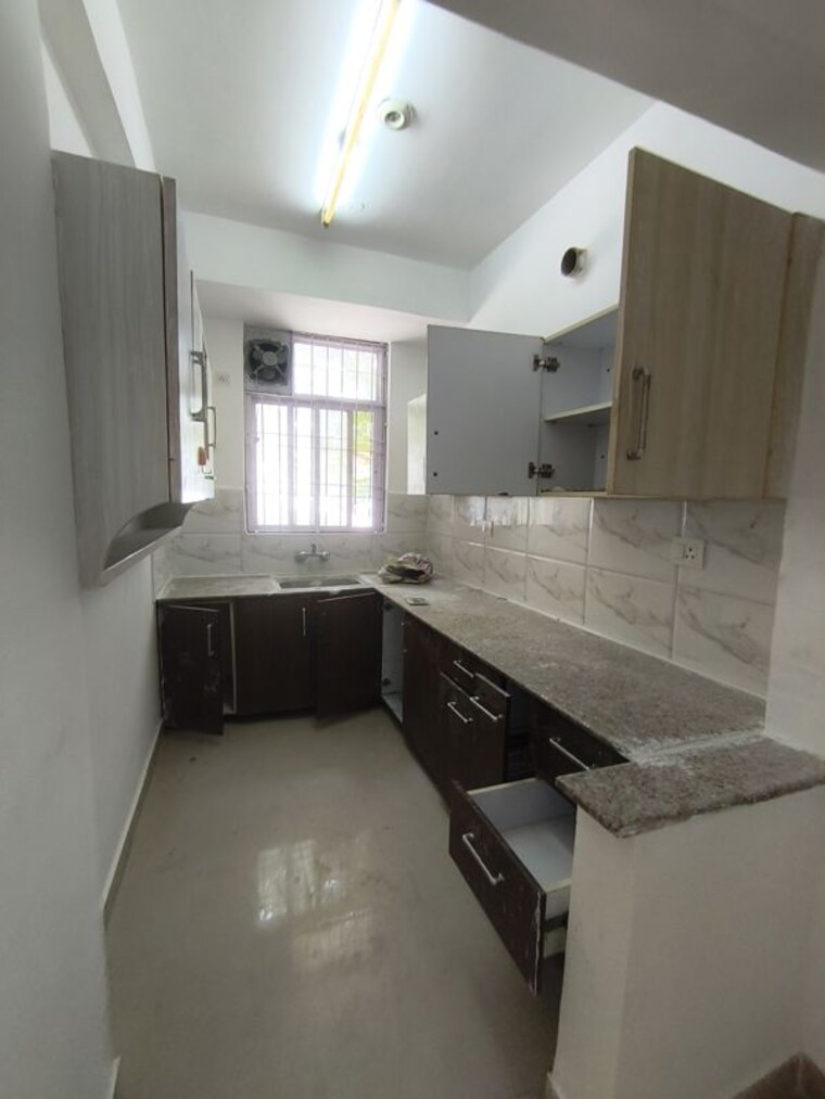 Kitchen, nk-sharma-savitry-greens-2 2 Bedroom 960 Sq.Ft. Builder Floor In Ghazipur Zirakpur 10481863