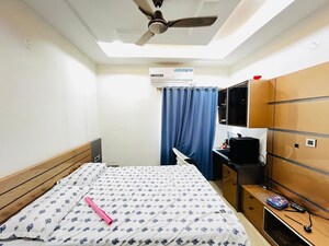 Bedroom in 4 BHK Villa at Vessella Meadows, Narsingi – for Rent