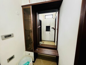 Room in 4 BHK Villa at Vessella Meadows, Narsingi – for Rent