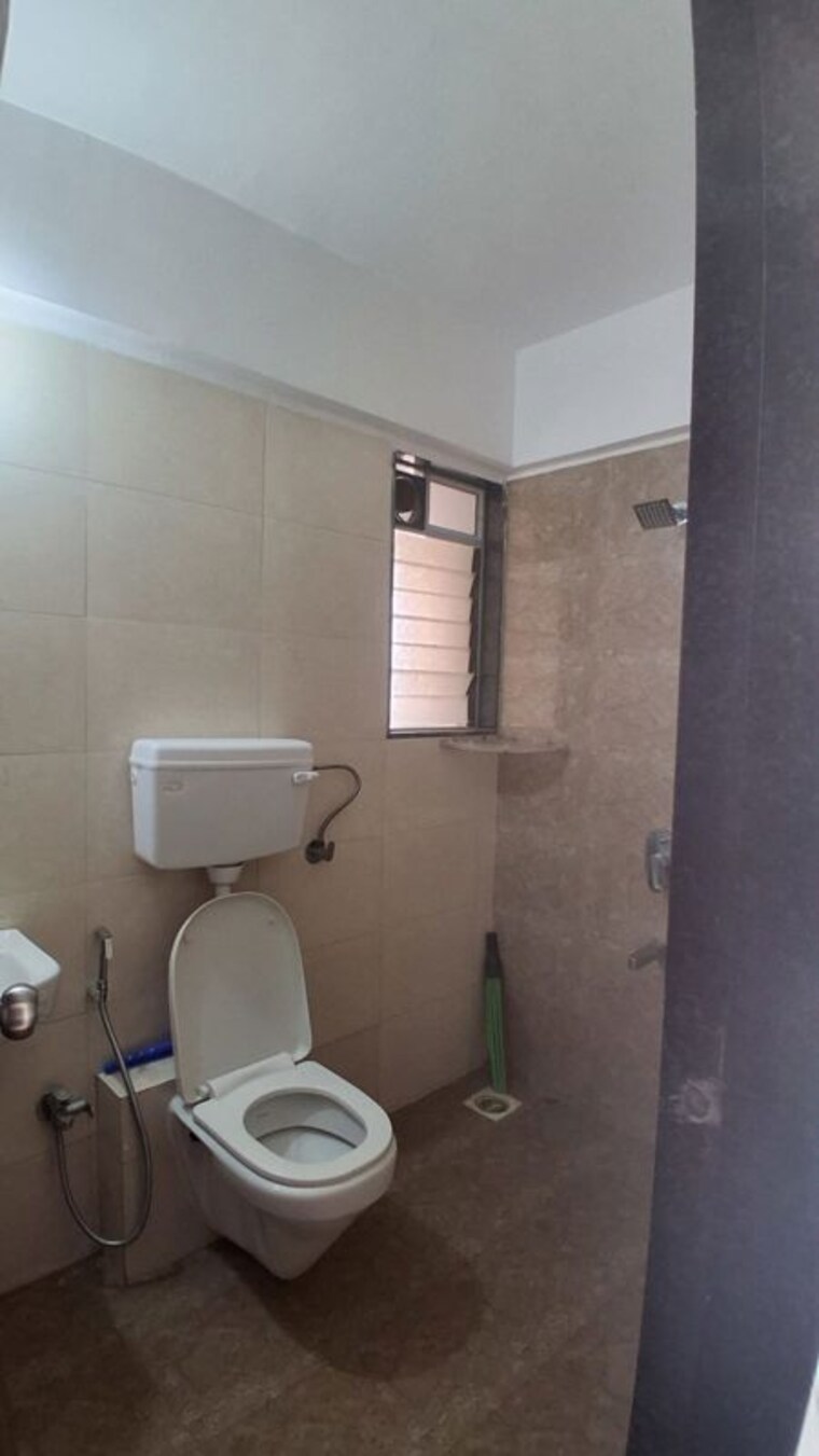 Bathroom, mauli-pride 1 Bedroom 600 Sq.Ft. Apartment In Malad East Mumbai 10481944