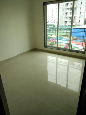 Room in 2.5 BHK Apartment at Dheeraj Realty Jade Residences, Wagholi – for Rent