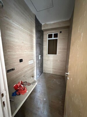 Bathroom in 2 BHK Apartment at Marathon Montesouth 2, Byculla West – for Sale