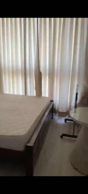 Team Area in 3 BHK Apartment at Hiranandani Lake Enclave Glendale, Thane West – for Sale