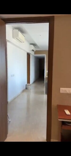 Room in 3 BHK Apartment at Hiranandani Lake Enclave Glendale, Thane West – for Sale
