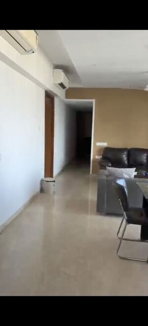 Team Area in 3 BHK Apartment at Hiranandani Lake Enclave Glendale, Thane West – for Sale