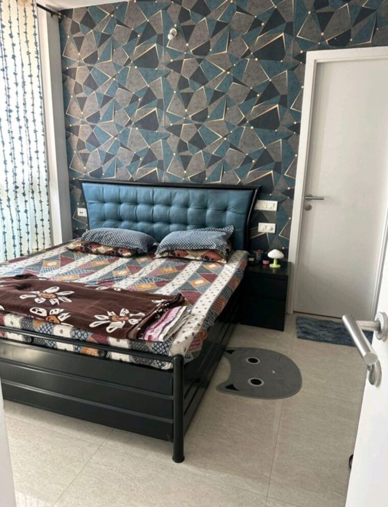 Bedroom, hiranandani-solitaire-studio-apartment 1 Bedroom 500 Sq.Ft. Apartment In Ghodbunder Road Thane 10482042