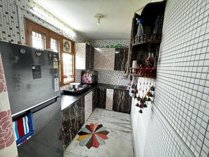 Parking in 2 BHK Builder Floor at Sector 23 – for Sale