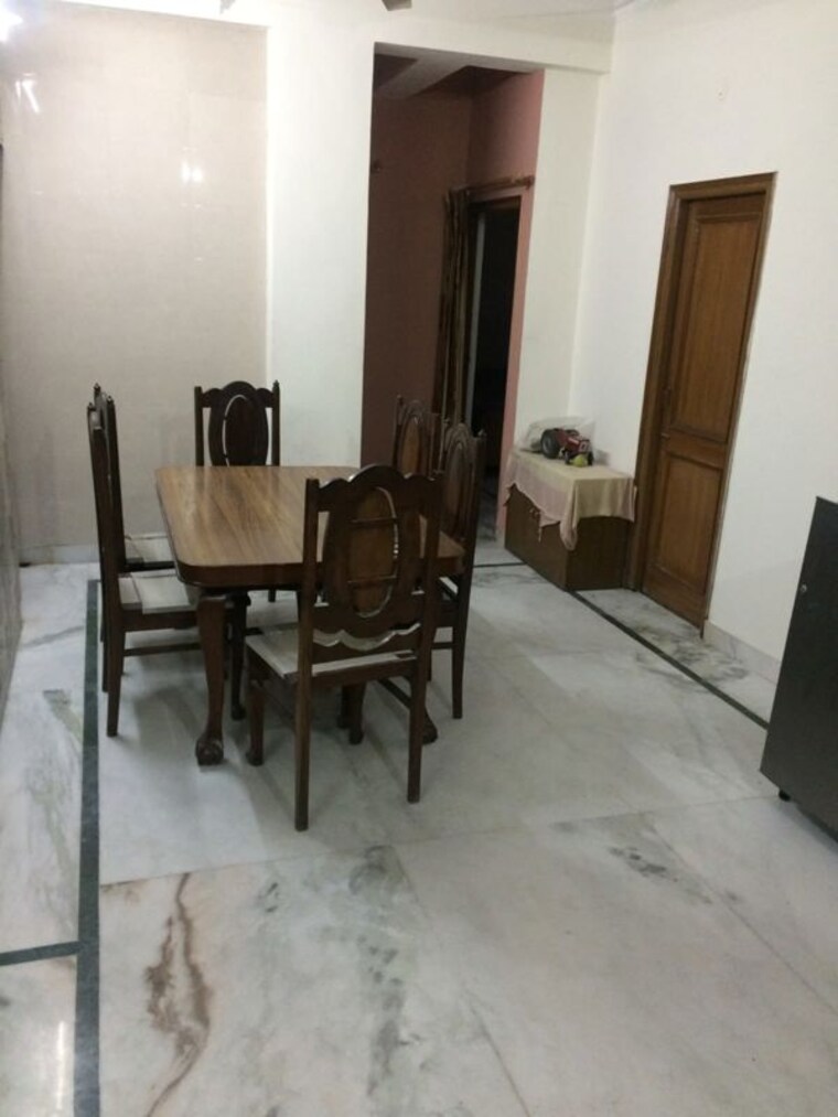 Gym, sector 50 3 Bedroom 1000 Sq.Ft. Builder Floor In Sector 50 Chandigarh 10482074