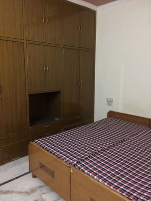 Bedroom in 3 BHK Builder Floor at Sector 50 – for Rent