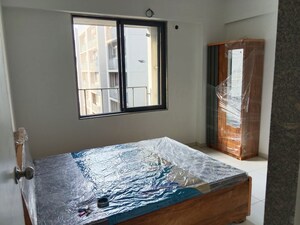Room in 2 BHK Apartment at Sun Footprints, Shela – for Rent