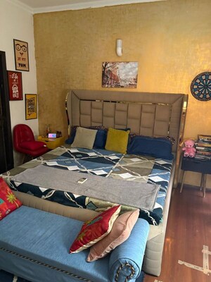 Bedroom in 2.5 BHK Apartment at Amrapali Silicon City, Sector 76 – for Rent