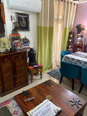 Bedroom in 2.5 BHK Apartment at Amrapali Silicon City, Sector 76 – for Rent