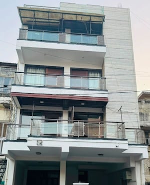 3 BHK Builder Floor – Exterior View View at Hauz Khas - for Sale