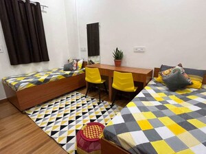  Pg For Rent in Dharampur