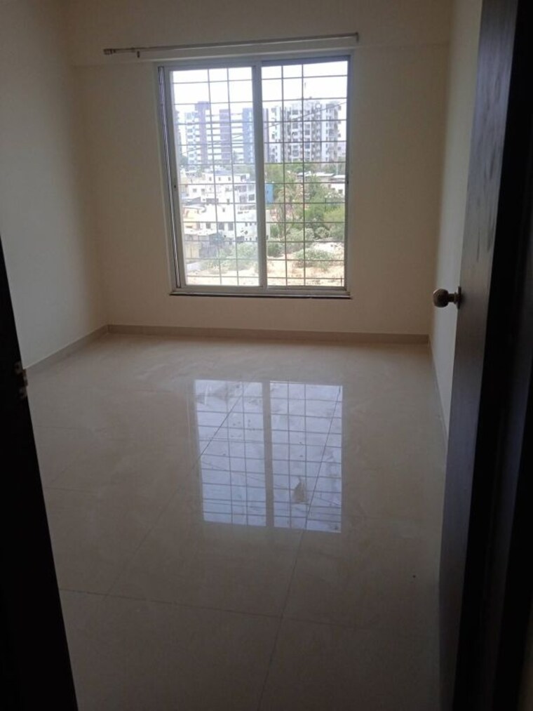 Room, mantra-29-gold-coast-phase-3 2 Bedroom 1000 Sq.Ft. Apartment In Tingre Nagar Pune 10482104