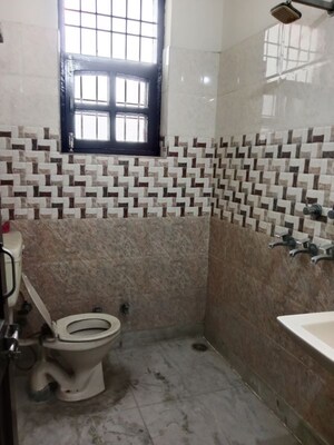 Bathroom in 2.5 BHK Builder Floor at Huda – for Rent