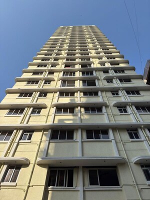 1 BHK Apartment For Sale in Byculla East