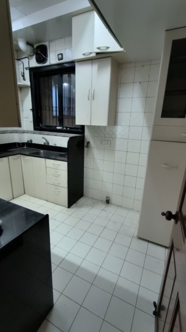 Kitchen, worli 2 Bedroom 900 Sq.Ft. Apartment In Worli Mumbai 10482171