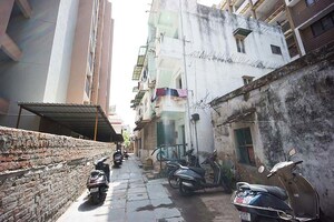 2 BHK Apartment – Exterior View View at Ellisbridge - for Sale