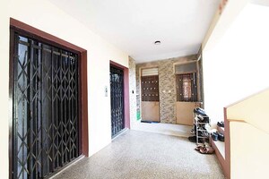 Bedroom in 2 BHK Apartment at Ellisbridge – for Sale