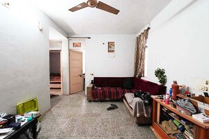 Living Room in 2 BHK Apartment at Ellisbridge – for Sale