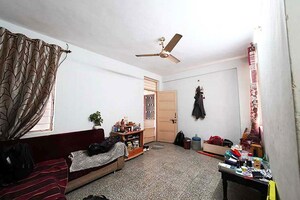 Bedroom in 2 BHK Apartment at Ellisbridge – for Sale