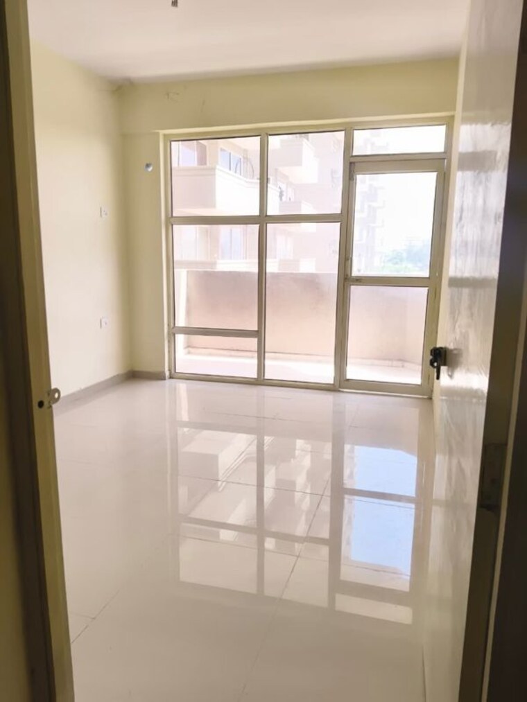 Bathroom, pyramid-pride 2 Bedroom 680 Sq.Ft. Apartment In Sector 76 Gurgaon 10482185