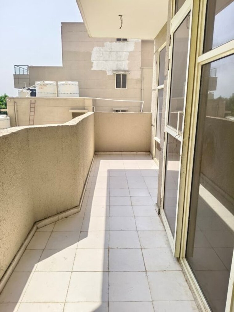 Balcony, pyramid-pride 2 Bedroom 680 Sq.Ft. Apartment In Sector 76 Gurgaon 10482185