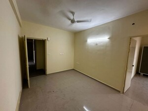 Room in 2 BHK Apartment at Pyramid Pride, Sector 76 – for Sale
