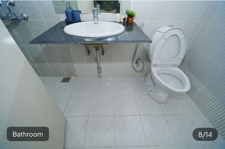 Bathroom, sare-home 3 Bedroom 1326 Sq.Ft. Apartment In Sector 92 Gurgaon 10482182