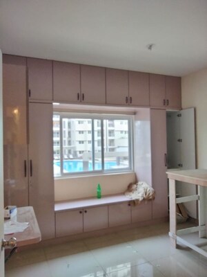 Room in 3 BHK Apartment at TVS Emerald Jardin, Singasandra – for Rent