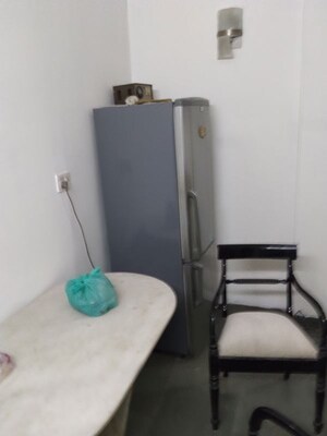 Furnished Amenities in 3 BHK Apartment at Malviya Nagar – for Rent