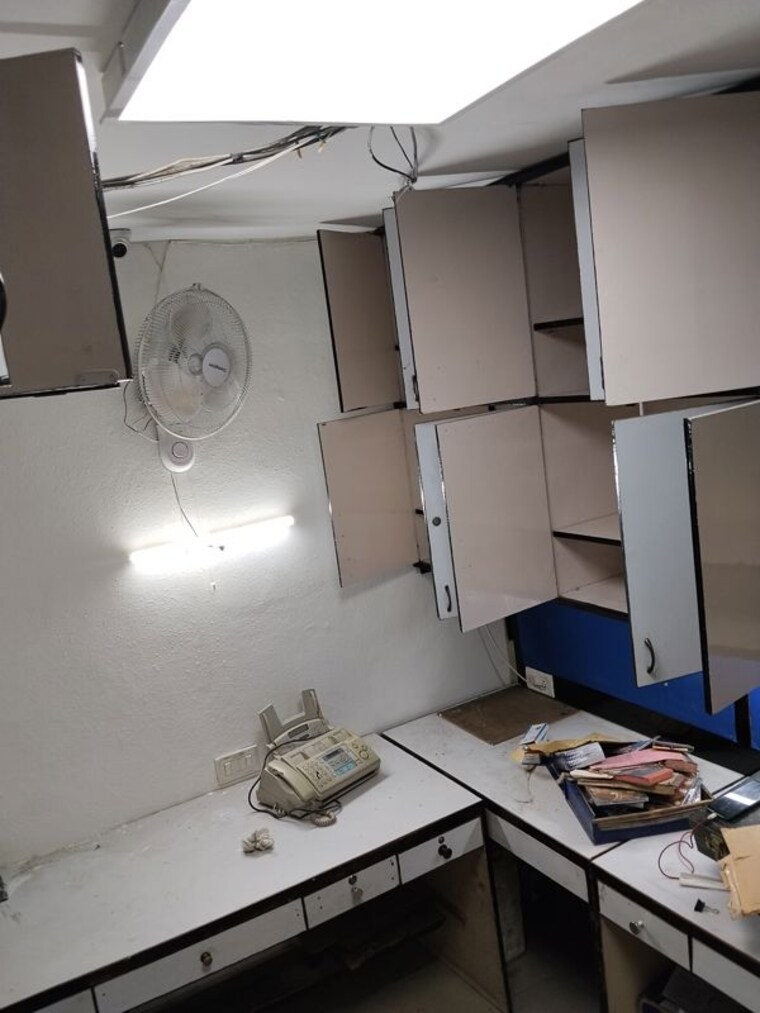 Team Area, malviya nagar 3 Bedroom 150 Sq.Yd. Apartment In Malviya Nagar Delhi 10482233