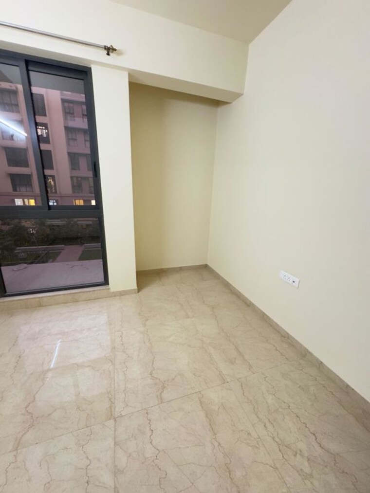 Room, lodha-sterling 3 Bedroom 1041 Sq.Ft. Apartment In Kolshet Road Thane 10482244