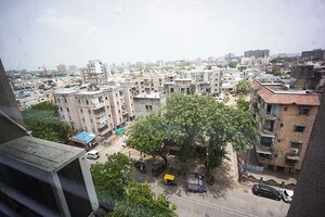 2 BHK Apartment – Exterior View View at Ellisbridge - for Sale