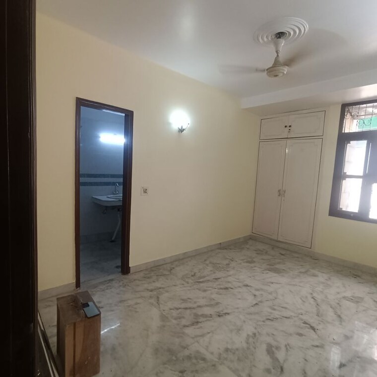 Room, kalkaji 3 Bedroom 1800 Sq.Ft. Builder Floor In Kalkaji Delhi 10480309