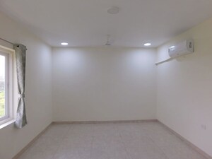 Room in 4 BHK Villa at Muppas Indraprastha, Tellapur – for Rent