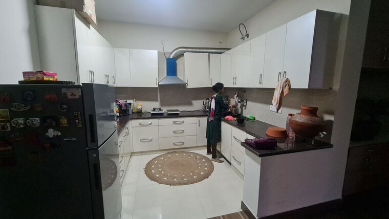 Team Area, sector 22 3 Bedroom 3800 Sq.Ft. Builder Floor In Sector 22 Gurgaon 10482280
