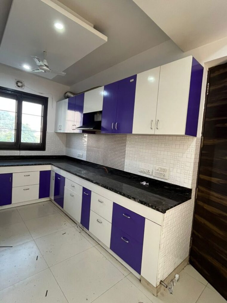 Kitchen, sector 22 1 Bedroom 1000 Sq.Ft. Builder Floor In Sector 22 Gurgaon 10482292