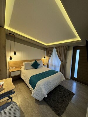 Bedroom in 3 BHK Independent House at Defence Colony – for Sale