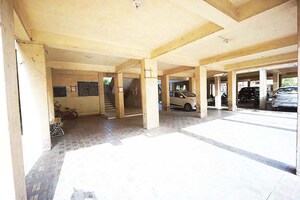 Room in 3 BHK Apartment at Ellisbridge – for Sale