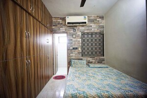 Bedroom in 1 BHK Apartment at Ellisbridge – for Sale