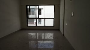Room in 3 BHK Apartment at Godrej Central, Chembur – for Rent