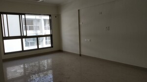 Room in 3 BHK Apartment at Godrej Central, Chembur – for Rent