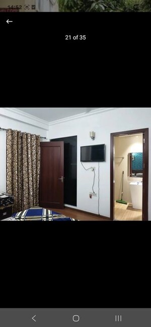 Building Lobby in 4 BHK Villa at Hong Kong Bazaar, Sector 57 – for Sale
