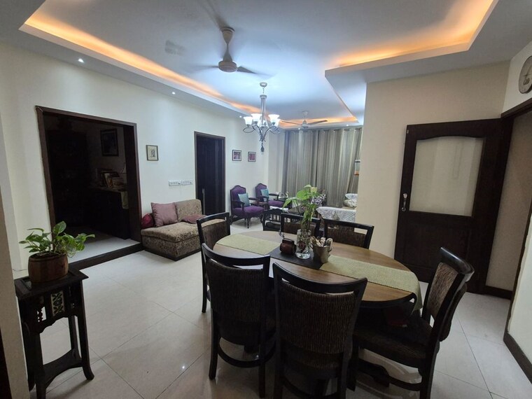 Team Area, mapsko-krishna-apra-gardens 3.5 Bedroom 2100 Sq.Ft. Apartment In Vaibhav Khand Ghaziabad 10482348