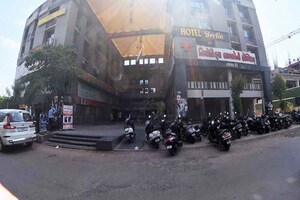  Shop – Exterior View View at Sargasan - for Rent
