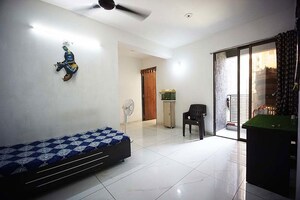 Bedroom in 2 BHK Apartment at Ellisbridge – for Sale